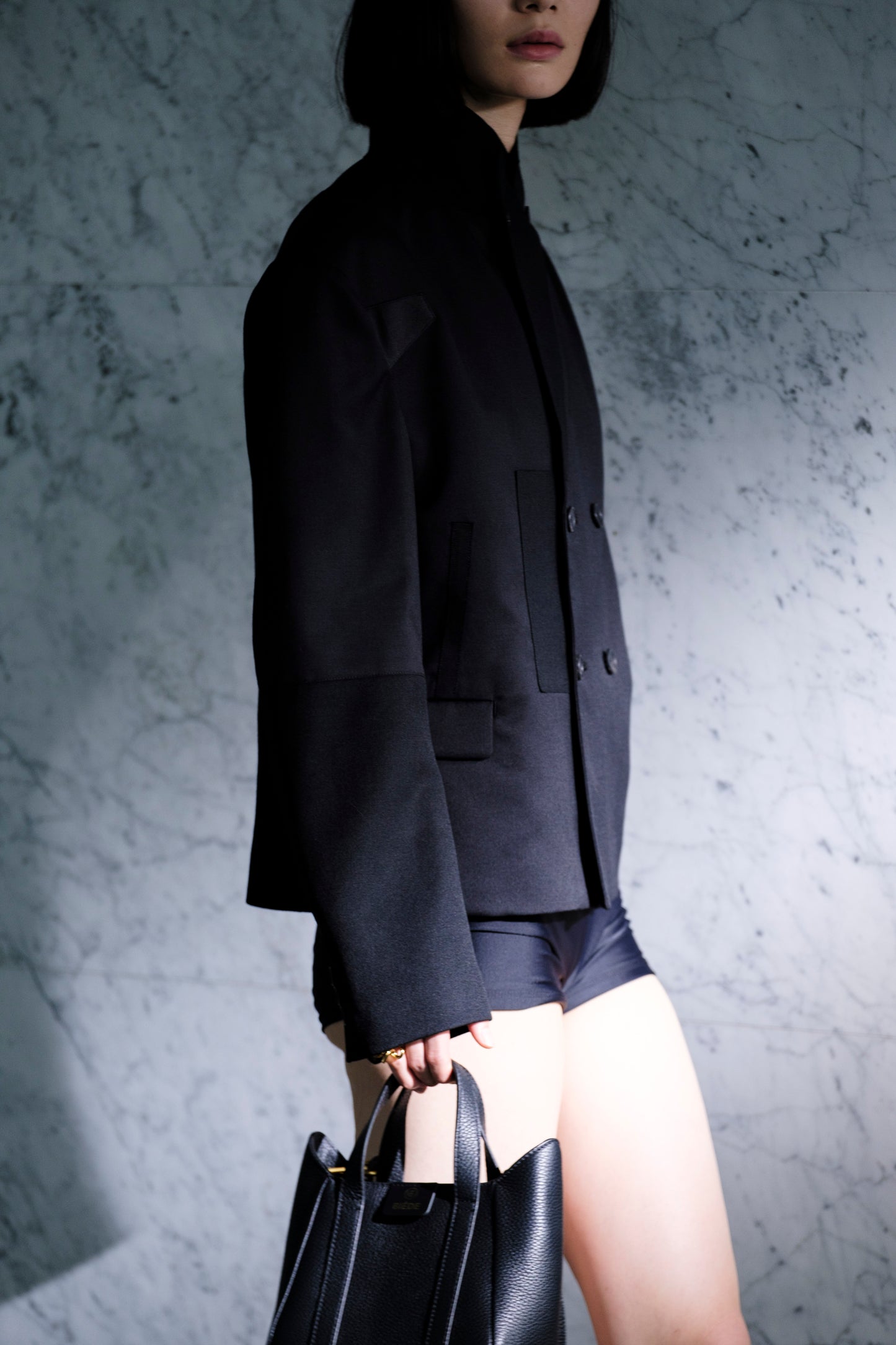 BIÉDE(ビエダ)公式ストア通販 - ELEMENT 22《NEKO》BLACK - BAG / ELEMENT 24《KIKA》JACKET ジャケット 服