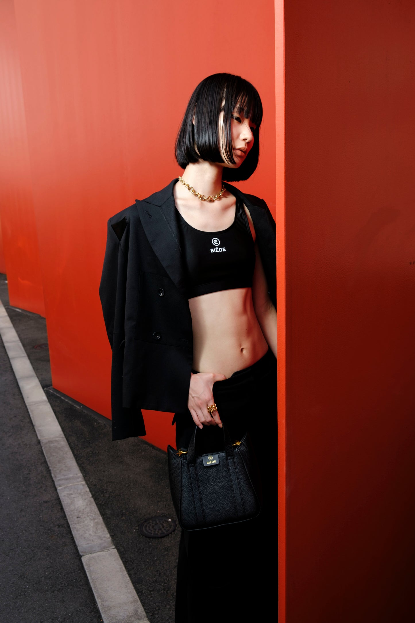 BIÉDE（ビエダ）公式ストア通販 - ELEMENT 22《NEKO》BLACK - BAG / ELEMENT 24《KIKA》JACKET ジャケット 服 / ELEMENT 27《ZEN》YOGA TOPS 